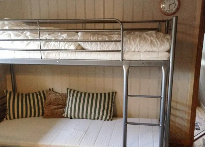 10 Person In Hovden-by Traum * Hovden (Aust-Agder)